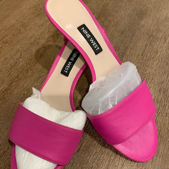 nine west lynton sandal